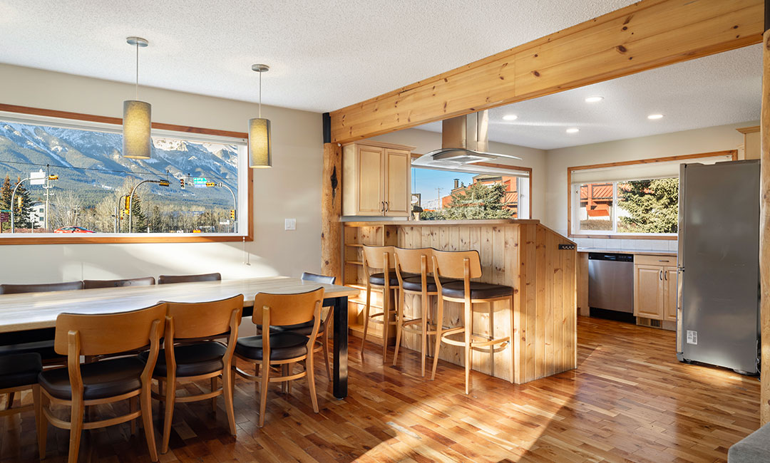 Kitchen and dining area